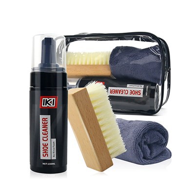 Atletik poyabzal Kit